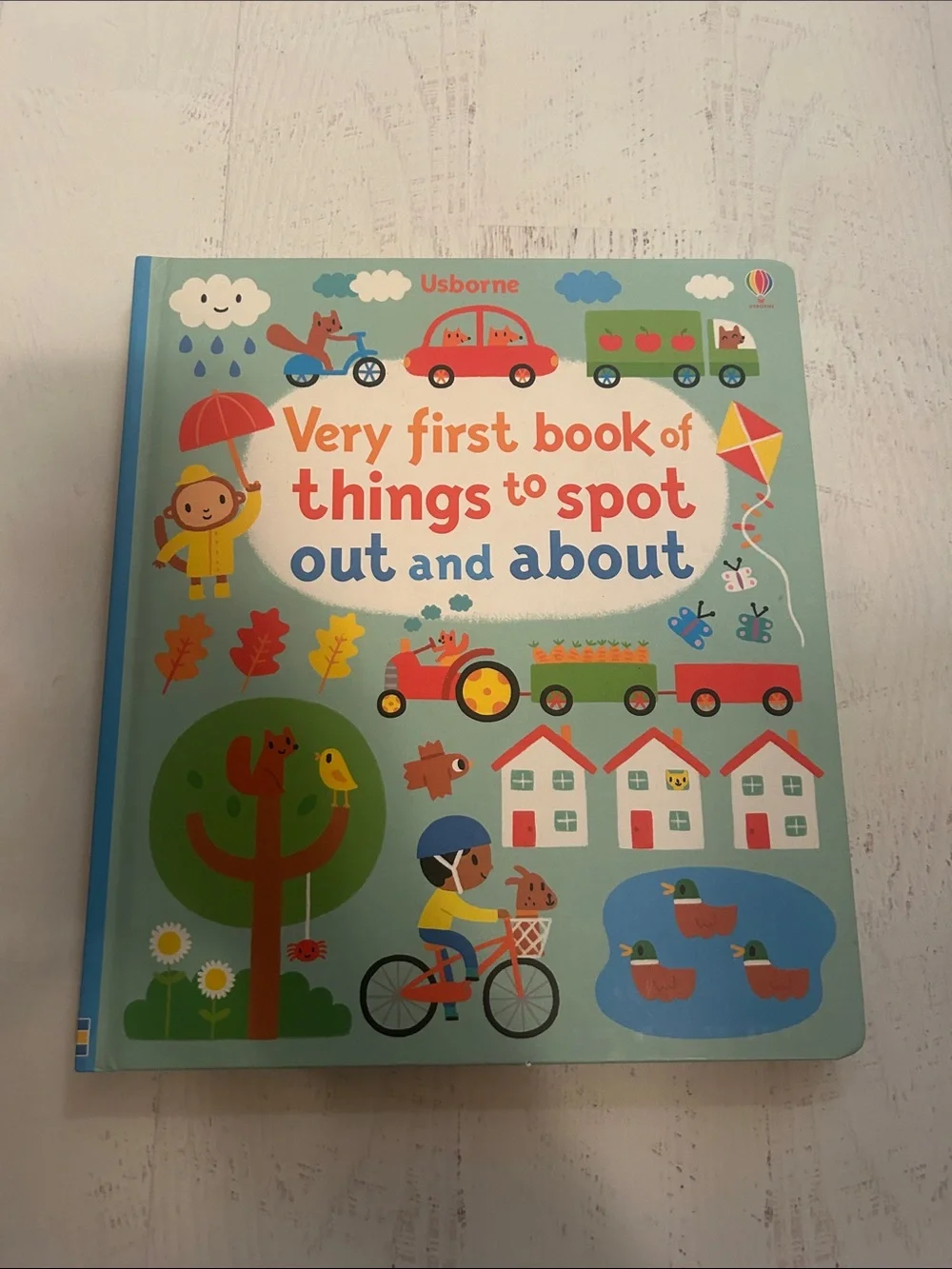 Usborne Very First Book of Things to Spot Out and About